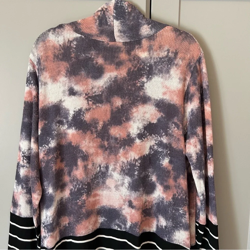 Lightweight Long Sleeve Women's Cardigan, Pockets, Open Front Made in the USA - Picture 6 of 8